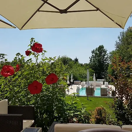 Oda ve Kahvaltı Gardaworld
