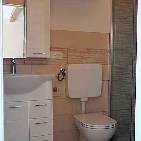 Gardaworld Alojamento de Acomodação e Pequeno-almoço Lazise