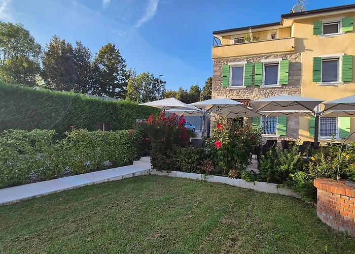 Gardaworld Frühstückspension 3*